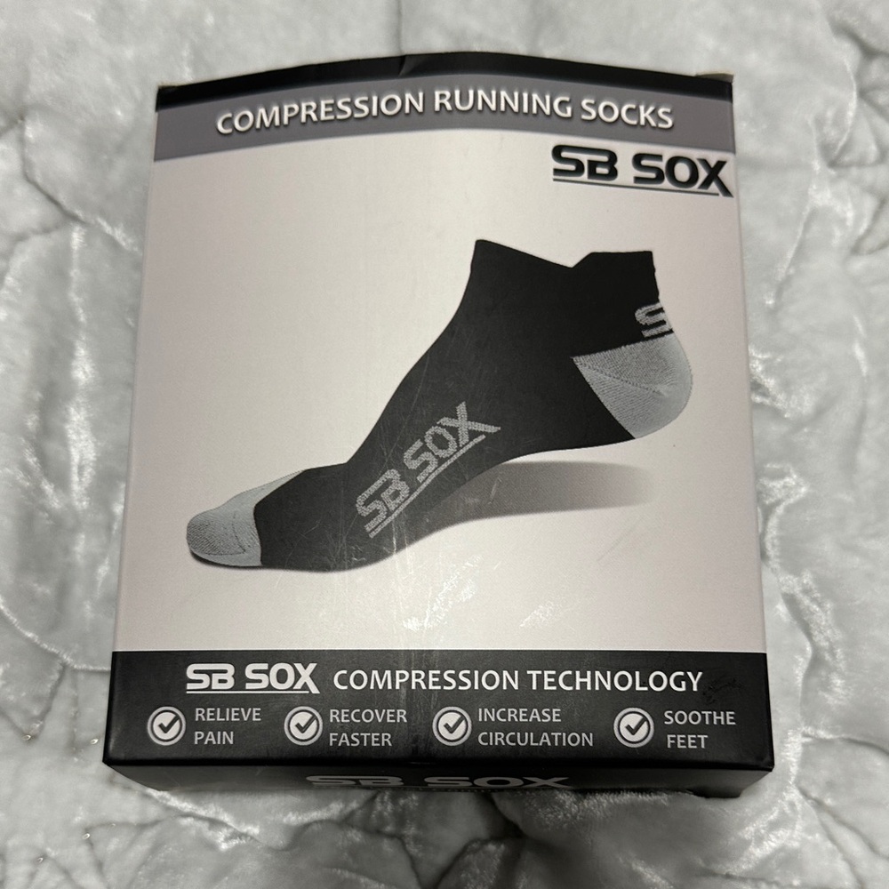Performance Athletic Socks - Black and Gray